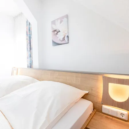 Eydt Kirchheim 3*